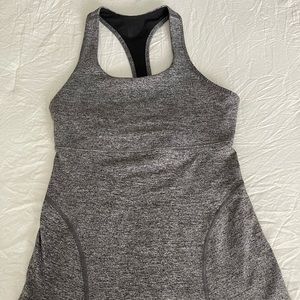 Lululemon tops